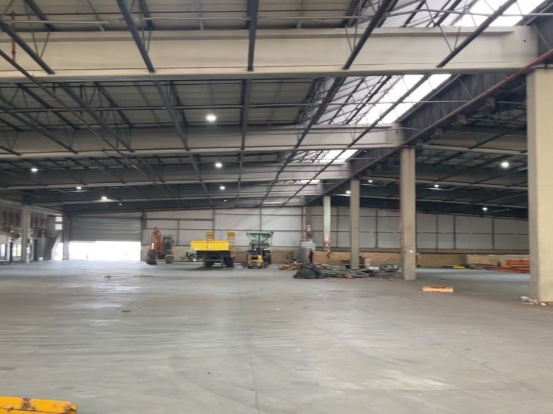 Strategically Positioned Industrial Property with Significant Scale, Yard Capacity & Multi-Modal Transport Access  - Photo 4