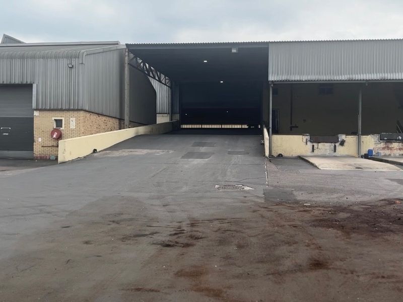 Strategically Positioned Industrial Property with Significant Scale, Yard Capacity & Multi-Modal Transport Access  - Photo 3