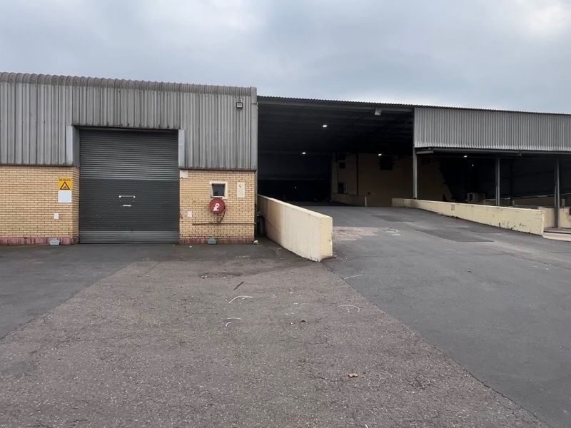 Strategically Positioned Industrial Property with Significant Scale, Yard Capacity & Multi-Modal Transport Access  - Photo 2
