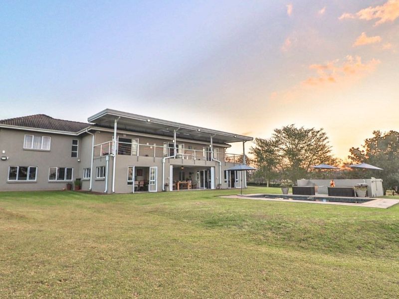 Large Family Home Available Immediately Yaverland Estate - Photo 2