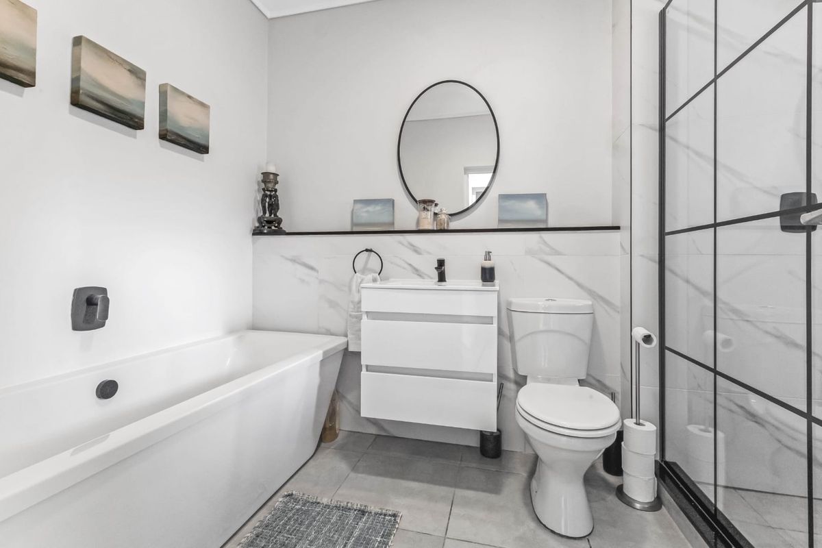 3 Bedroom 2 Bathroom apartment rent - Photo 3
