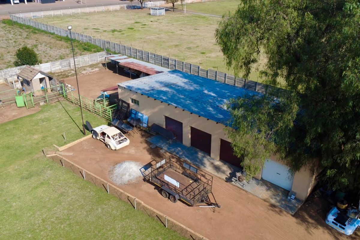 8.5ha Smallholding  - Photo 4