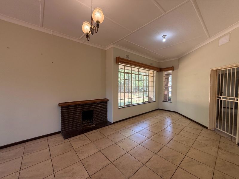 Spacious 3-Bedroom Plot House To Rent – Available Immediately - Photo 4