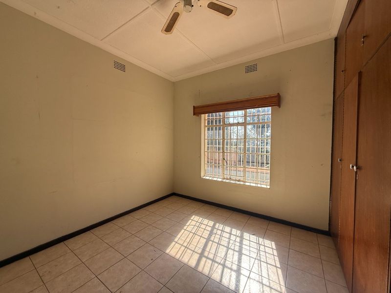 Spacious 3-Bedroom Plot House To Rent – Available Immediately - Photo 10