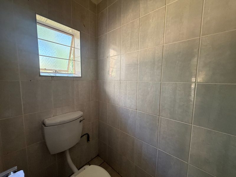 Spacious 3-Bedroom Plot House To Rent – Available Immediately - Photo 8