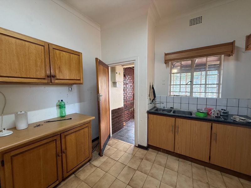 Spacious 3-Bedroom Plot House To Rent – Available Immediately - Photo 7