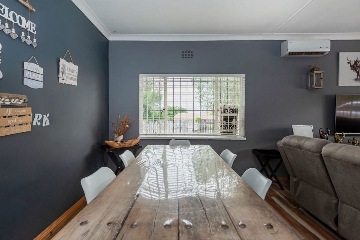 Stunning 3 Bedroom Home with Pool and Lapa. - Photo 5