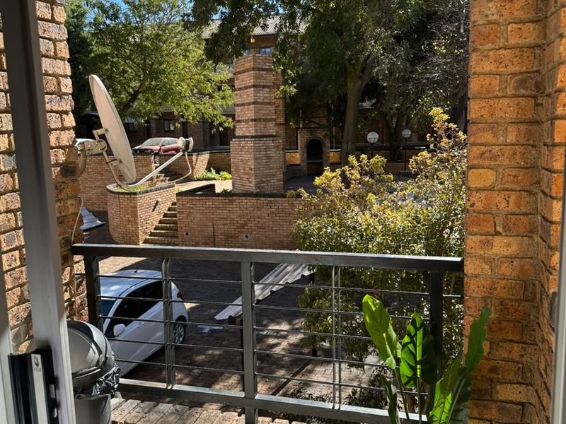Modern 1-Bedroom Apartment in Carlswald, Midrand - Photo 8