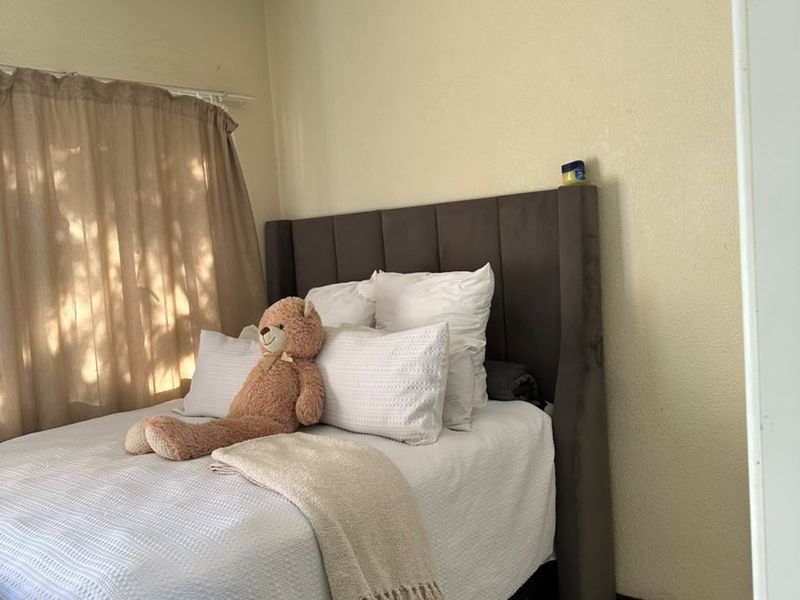 Modern 1-Bedroom Apartment in Carlswald, Midrand - Photo 6