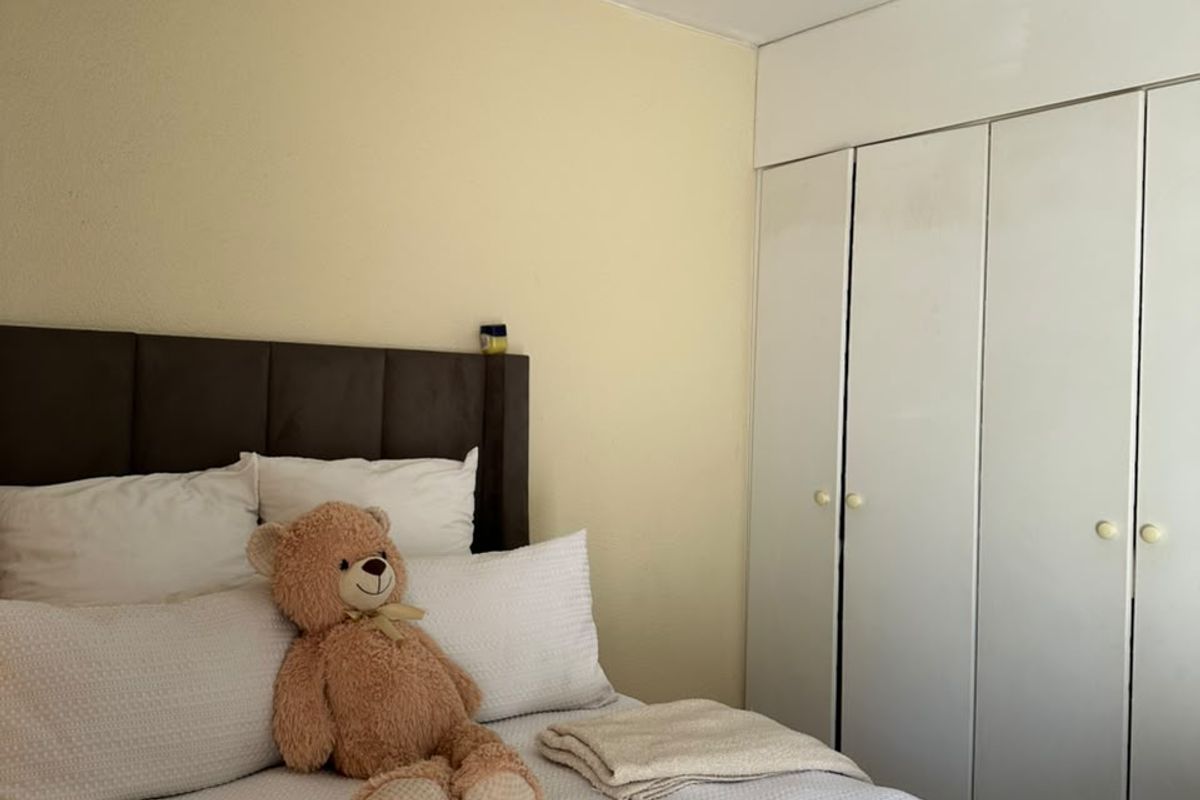 Modern 1-Bedroom Apartment in Carlswald, Midrand - Photo 5