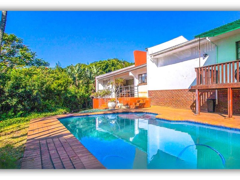 Modern, Vincent Heights Family Retreat with Poolside Charm and Large Erf and Financial Bonuses! - Photo 1