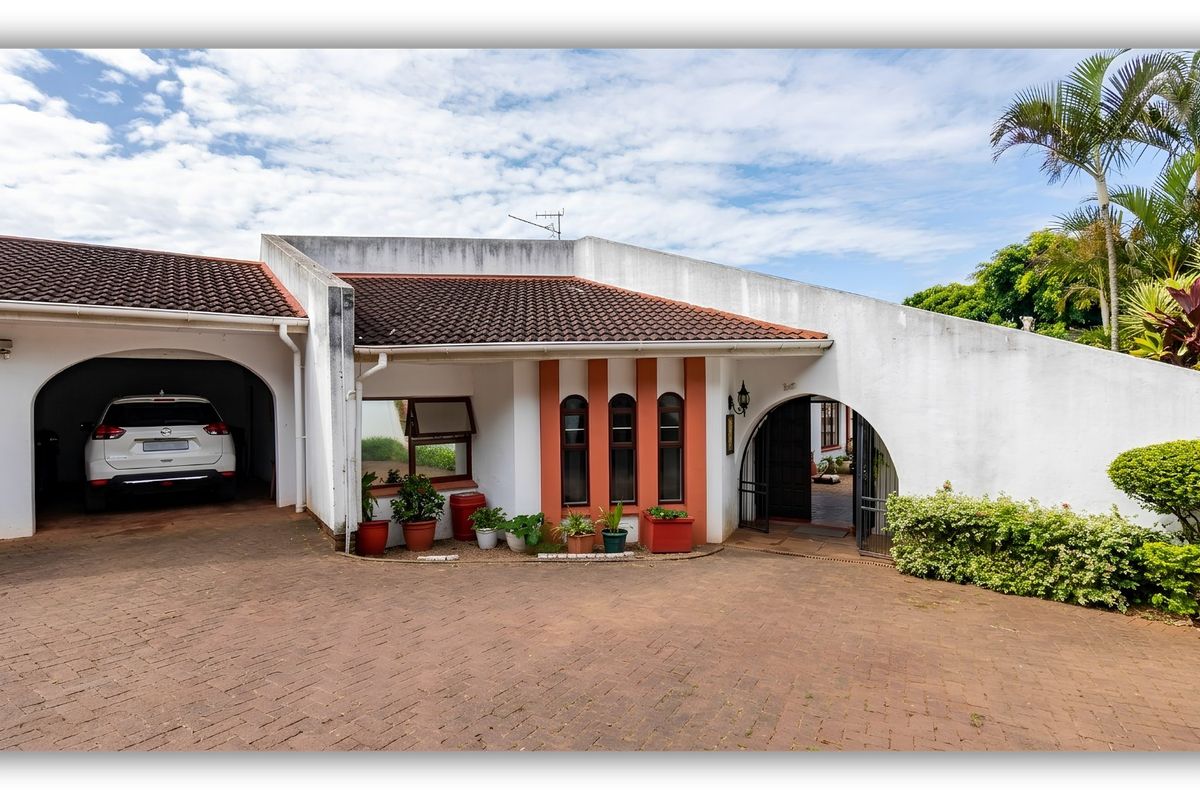 Modern, Vincent Heights Family Retreat with Poolside Charm and Large Erf and Financial Bonuses! - Photo 2