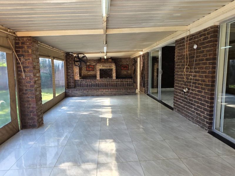 #Johannesburg, OR Thambo, Boksburg, Executive and family SMART home for sale in Morganridge - Photo 4