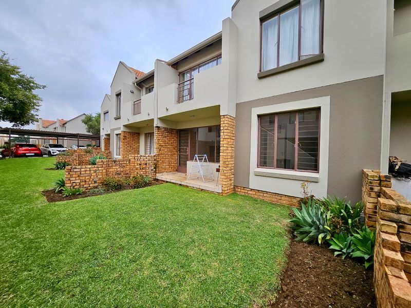 MODERN & COZY 1-BEDROOM GROUND FLOOR APARTMENT TO RENT IN ESTHER PARK  - Photo 8