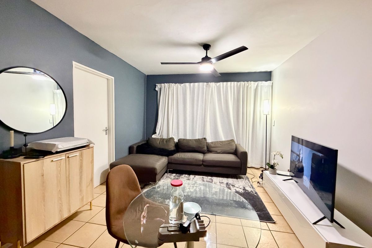 MODERN & COZY 1-BEDROOM GROUND FLOOR APARTMENT TO RENT IN ESTHER PARK  - Photo 4