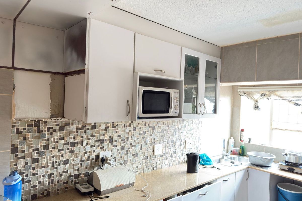 2 Bed 2 Bath for Rent in Edleen Kempton Park - Photo 2