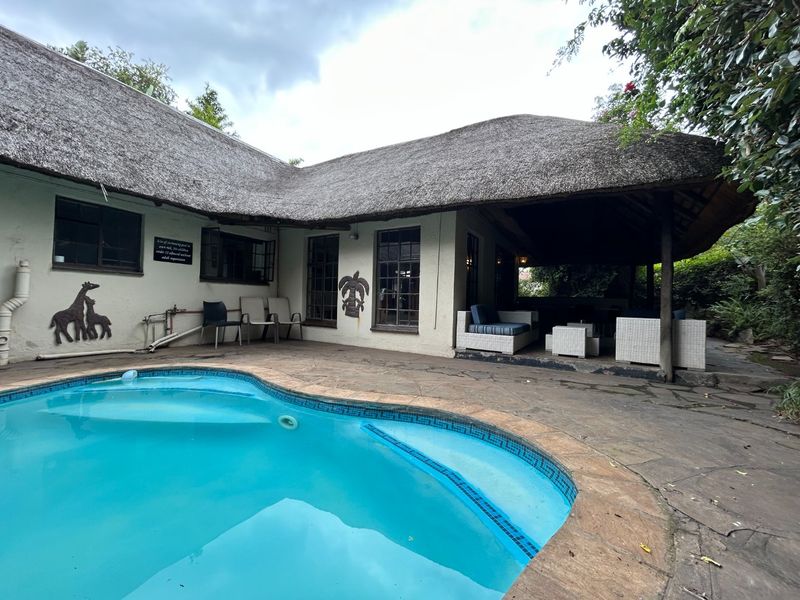 Beautiful 6 Bedroom Guest House For Sale - Photo 1