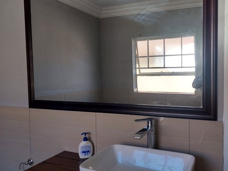 3 Masterpiece of a duplex for sale at Annlin - Photo 9