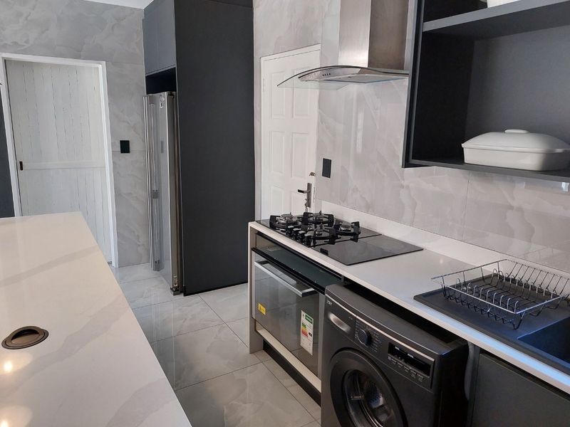 3 Masterpiece of a duplex for sale at Annlin - Photo 6