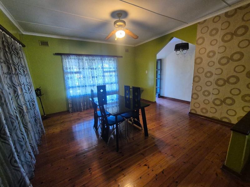 3 Bedroom house for rent in Grosvenor R11,800pm - Photo 7