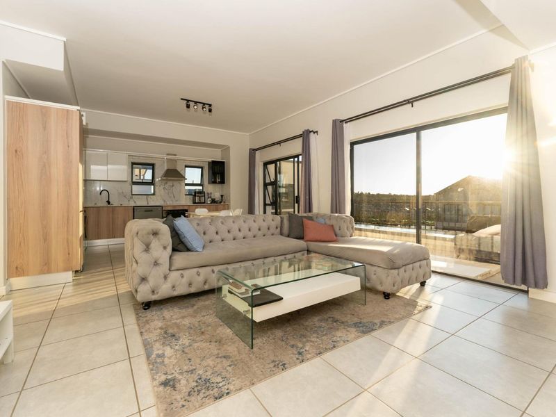 Elegant 2-Bedroom Apartment for Rent in Munyaka, Waterfall City  - Photo 3