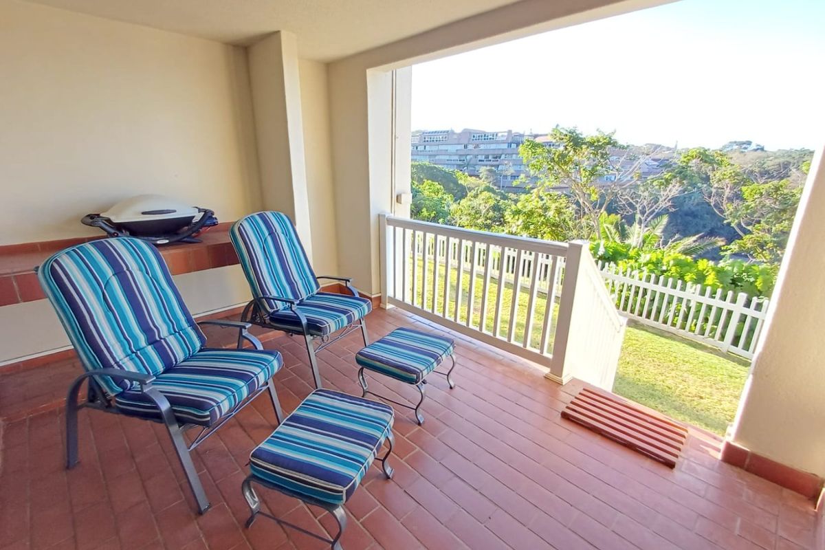 3 Bedroom ground floor apartment with direct beach access - Photo 5