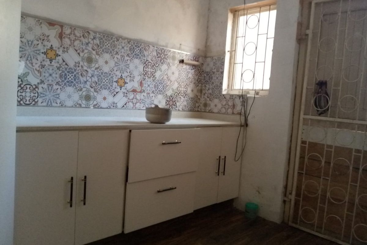 No Levies !!! - 4 Bedroom Unit in Nagina - Photo 5