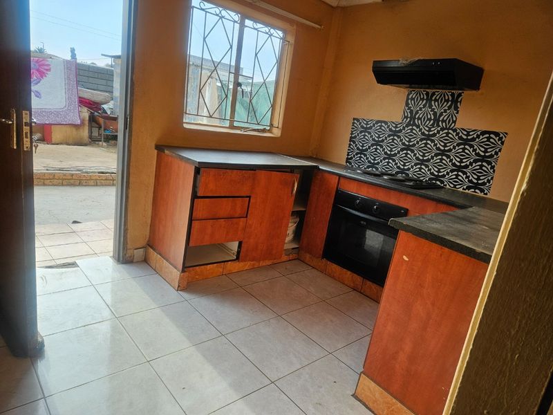 1 Bedroom house for sale  - Photo 4
