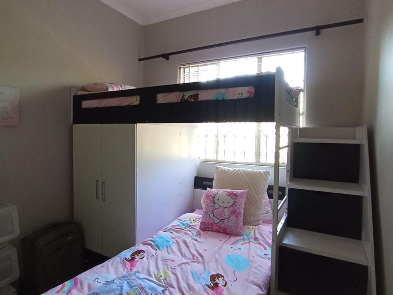 2 bedroom townhouse for sale  - Photo 9