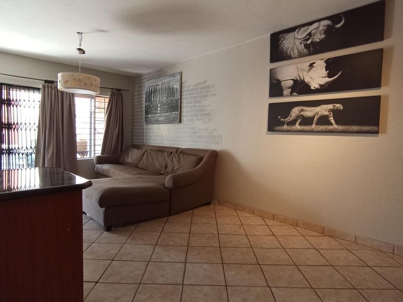 2 bedroom townhouse for sale  - Photo 7