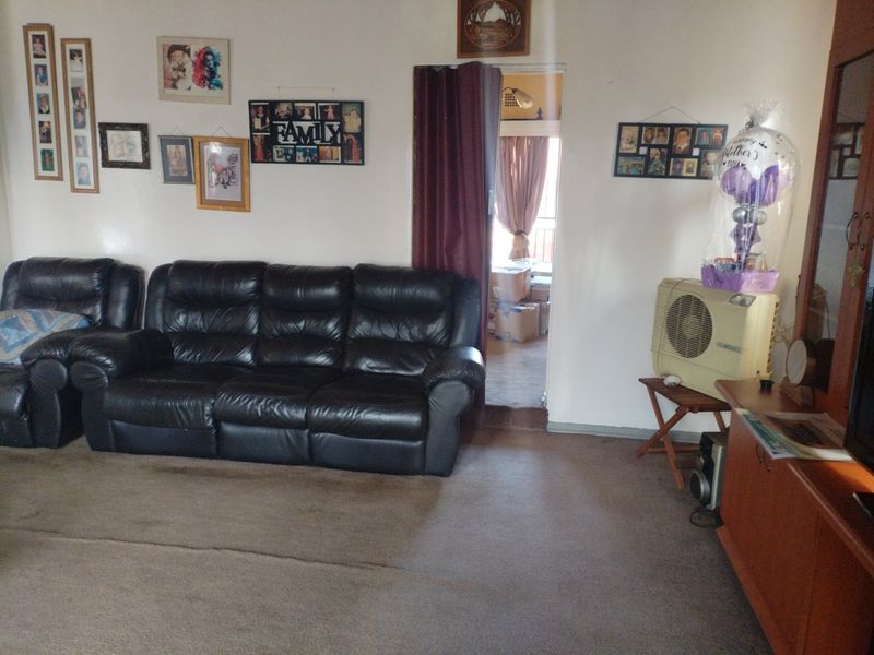 3 Bedroom House for Sale in Casseldale  - Photo 6