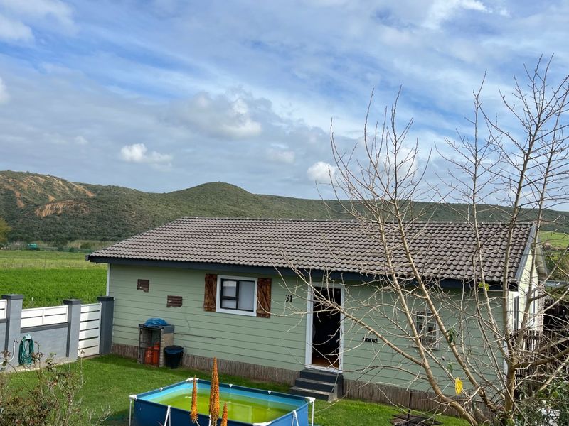 Country Living at Its Finest – A Peaceful Herbertsdale Retreat on 2,683m2 - R1 995 000!! - Photo 1