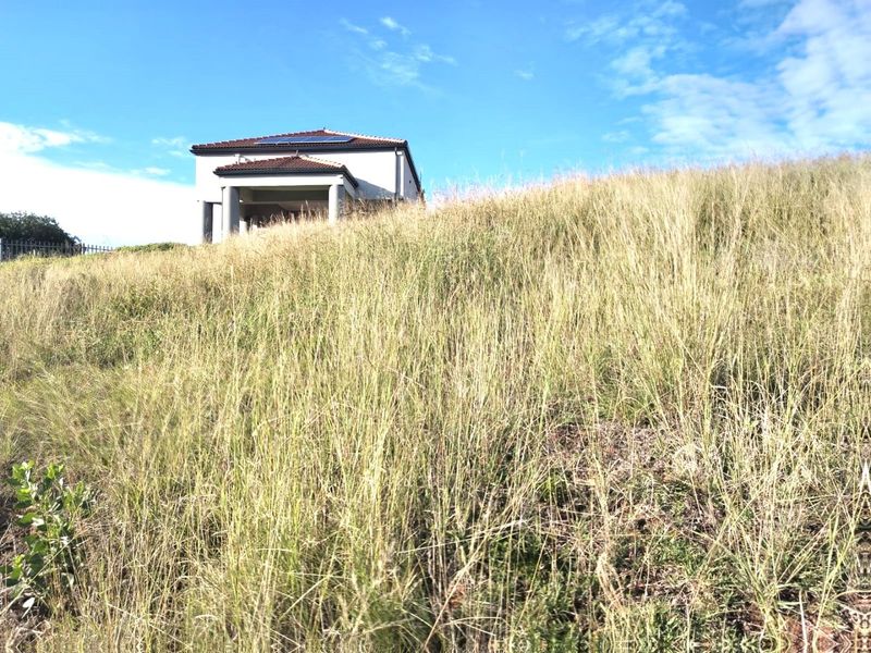PANORAMIC STAND WITH SPECTACULAR MOUNTAIN VIEWS IN AVONDDANS COUNTRY ESTATE - Photo 3
