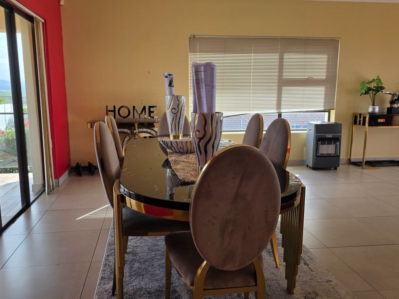 Large House... Separate Apartment... Unrestricted Ocean Views !!! - Photo 10