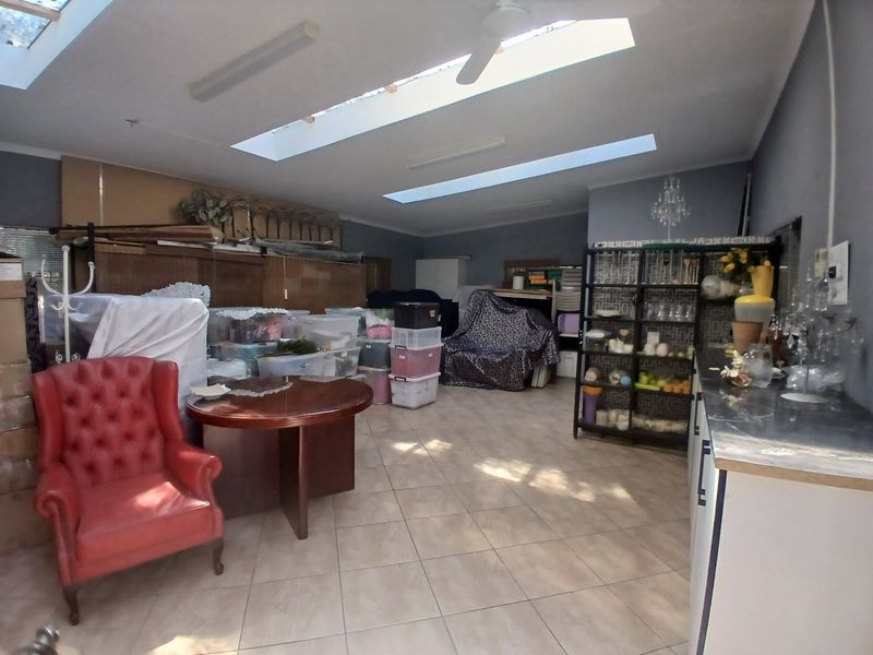 Office Premises with cottage and more - Photo 10