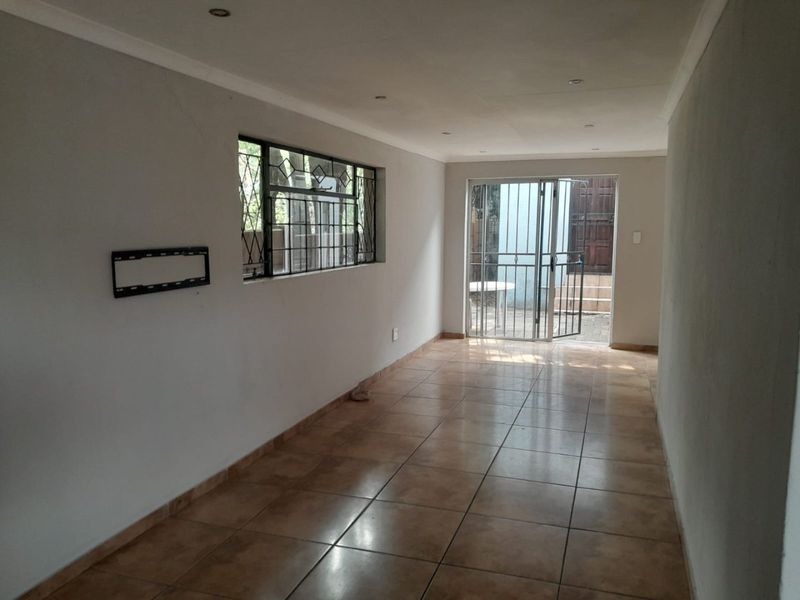 Office Premises with cottage and more - Photo 10