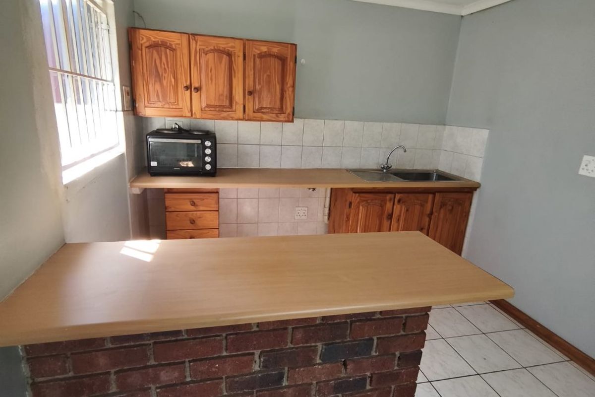 Cosy 1 Bedroom Cottage in Primrose with Pets - Photo 3