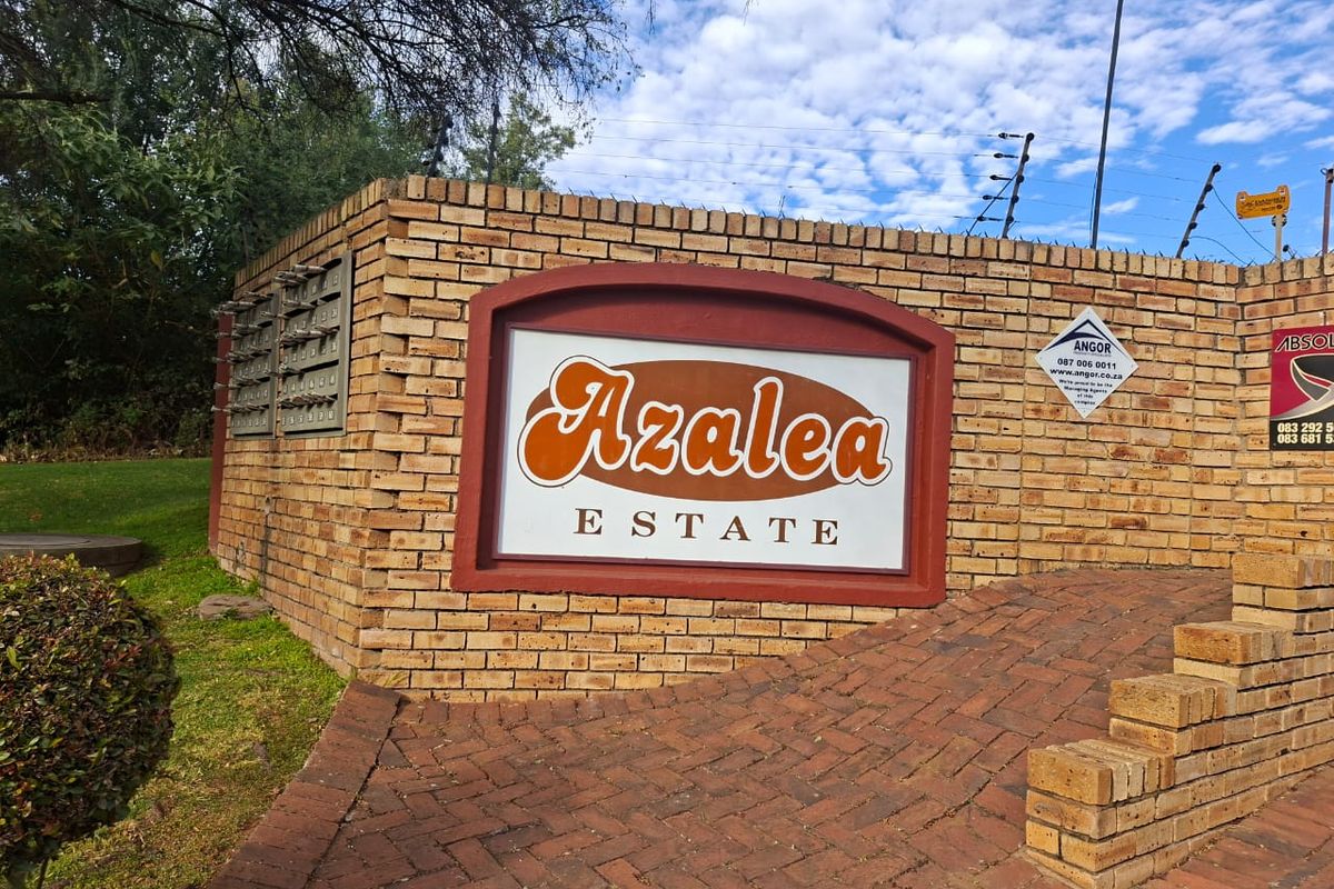 Charming 2-Bedroom Apartment in Azalea Estate, Roodekrans - Photo 2