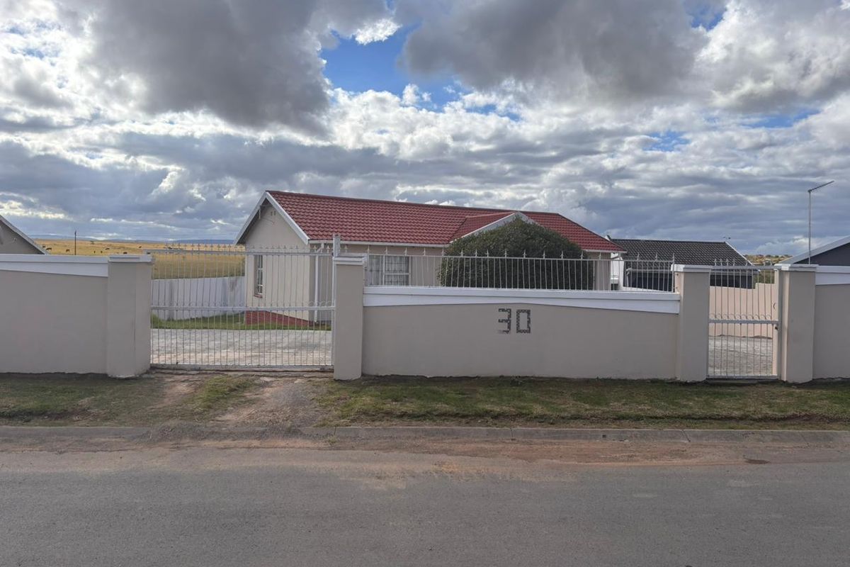 3 bedroom house for sale in Bisho, Tyu Tyu North - Photo 2