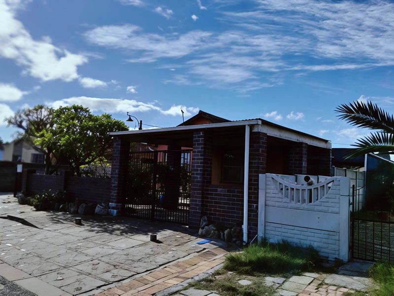 Modern 3-Bedroom Family Home on a 466m2 Plot – Rosedale,   Eersterivier - Photo 3