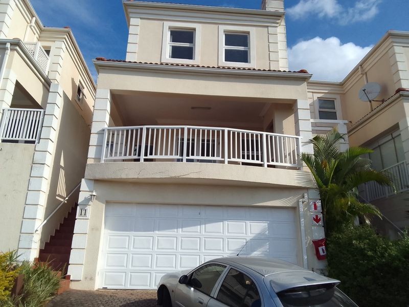 To let, Upmarket 3 bedroom apartment in Ilala Ridge - Photo 1