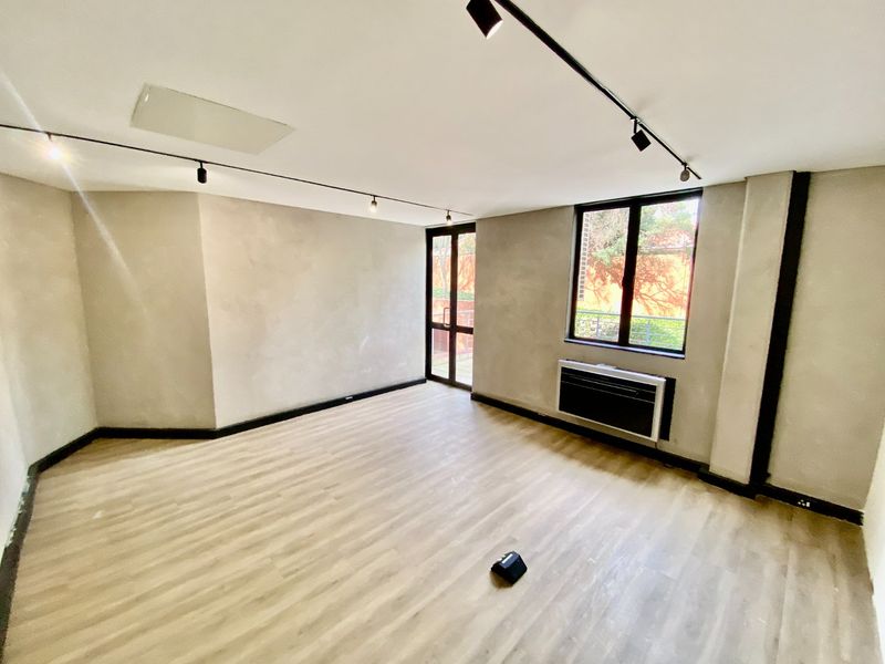 Ground Floor Office To Let In Faerie Glen - Photo 1