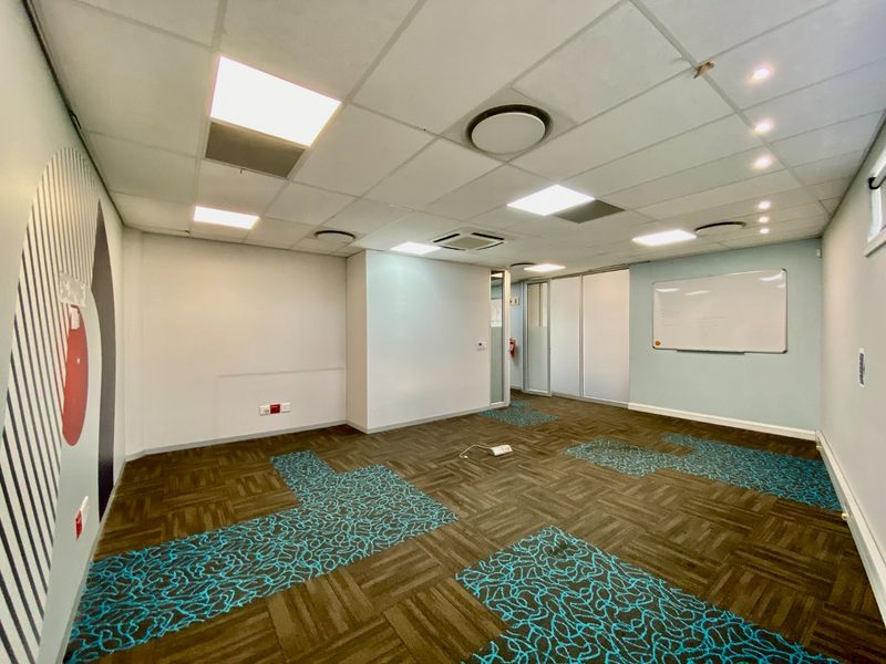 Prime Office Space To Let In Menlyn - Photo 6