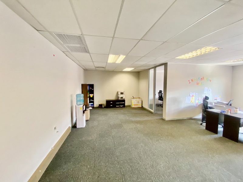 Modern Office Space To Let In Boardwalk - Photo 5