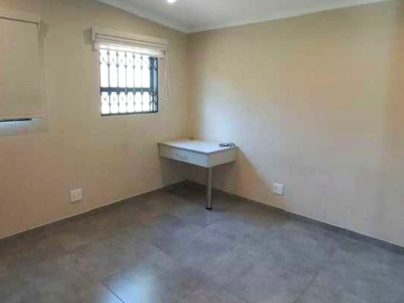 REAL ESTATE SERVICES WELCOMES YOU TO JANINE'S NEW RENTAL LISTING  - Photo 6