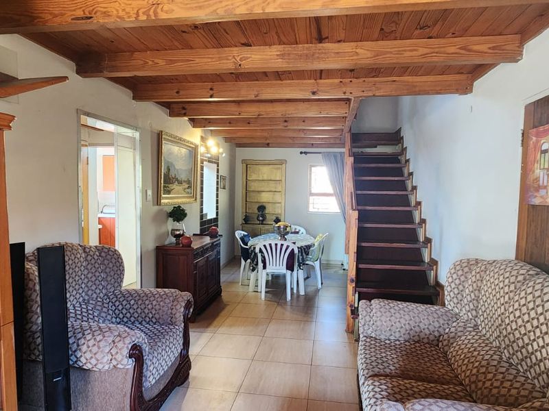 Idyllic Equestrian Estate with Unlimited Potential – Zandfontein, Hartbeespoort - Photo 7
