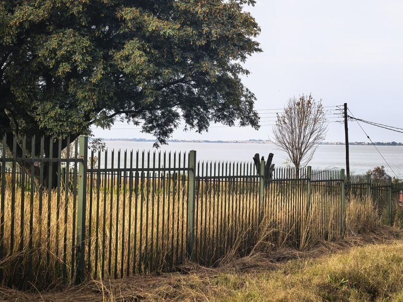 Prime Corner Stand with Uninterrupted Vaal Dam Views - Photo 8