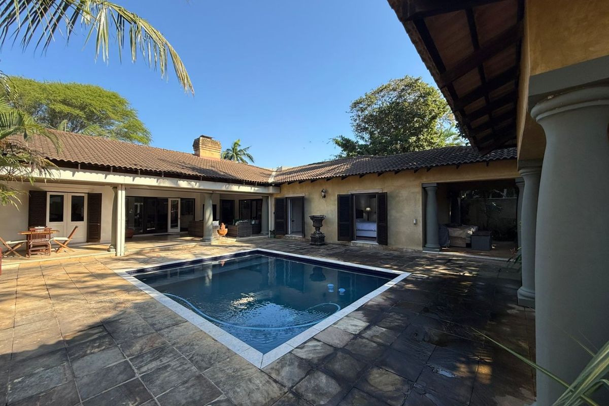 To let in Umhlanga, 4 bedroom pet friendly house with pool. - Photo 5
