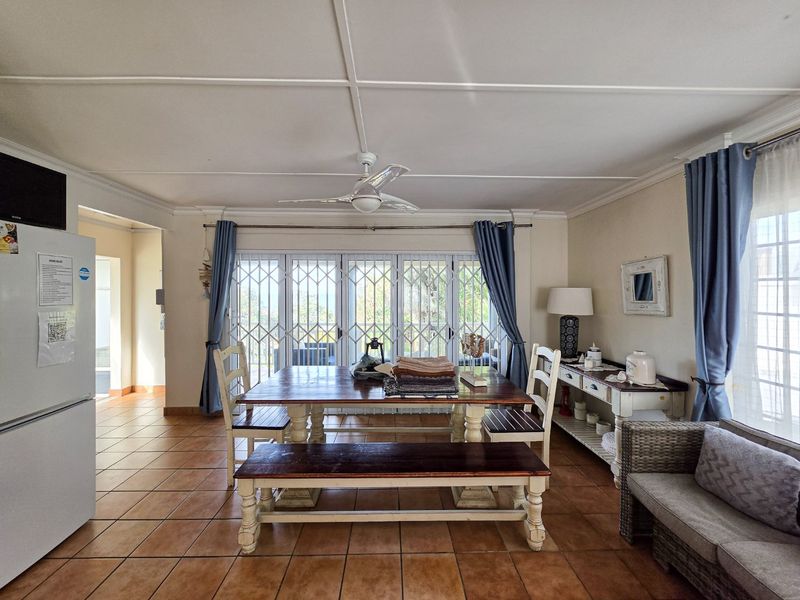 Direct Beach Access And Stunning Sea Views - Photo 9
