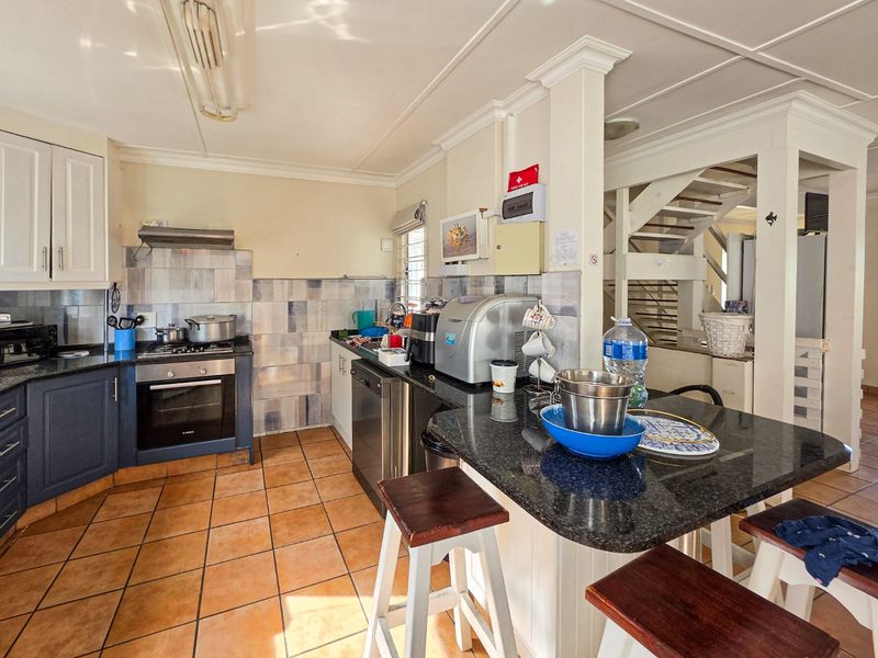 Direct Beach Access And Stunning Sea Views - Photo 7